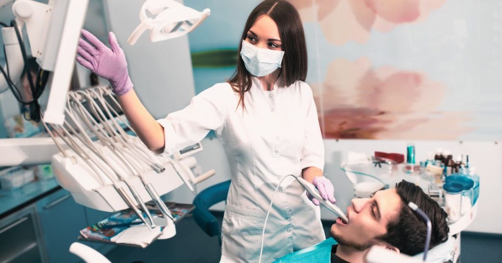 maxillofacial surgeon panorama