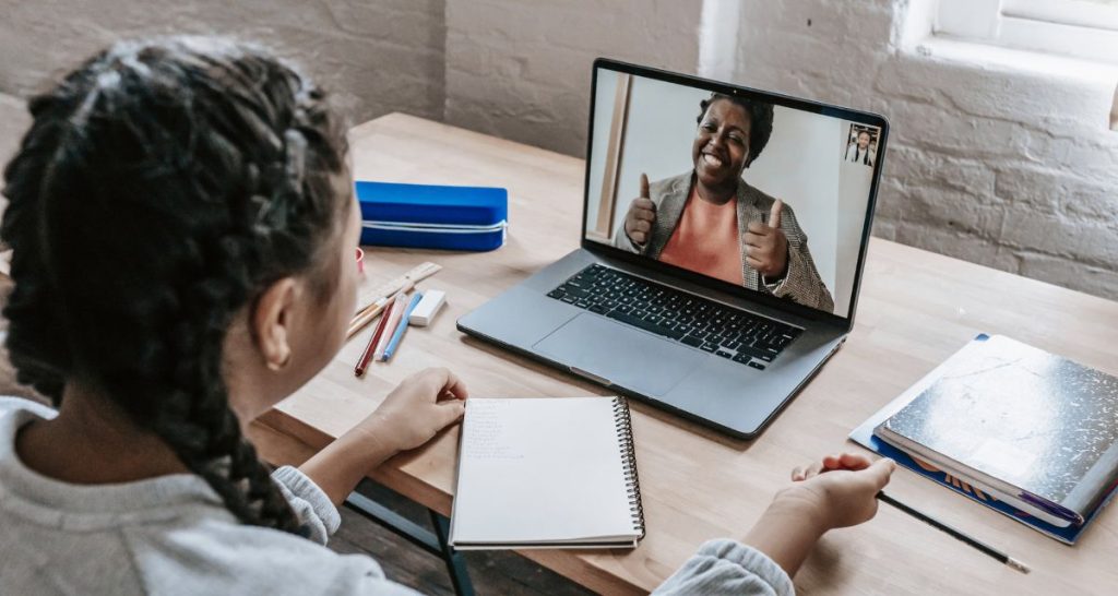Virtual support session for neurodivergent individual