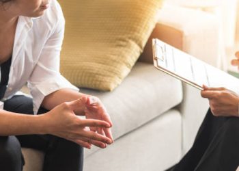 Mental health consultation for depression diagnosis