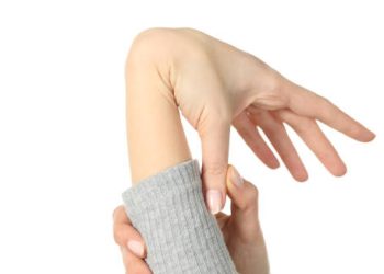 Symptoms of Ehlers-Danlos Syndromes