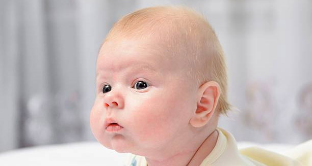 Comparison of normal brain and hydrocephalus showing fluid buildup and pressure in the brain