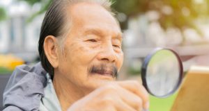 Complications of Macular Hole