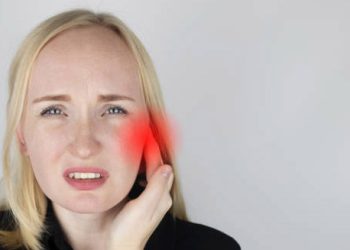 Symptoms of Mastoiditis